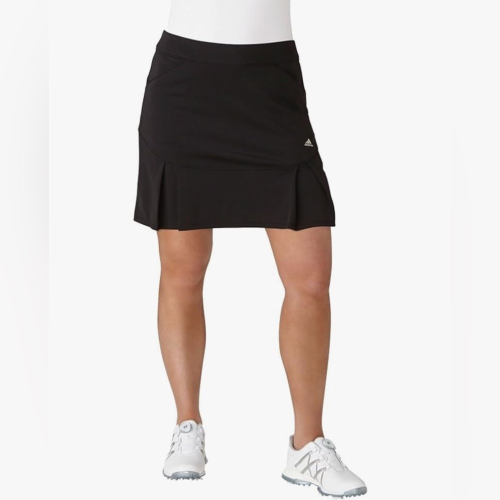 Adidas Women's Black Golf or Tennis Skort Size Medium (NWT)